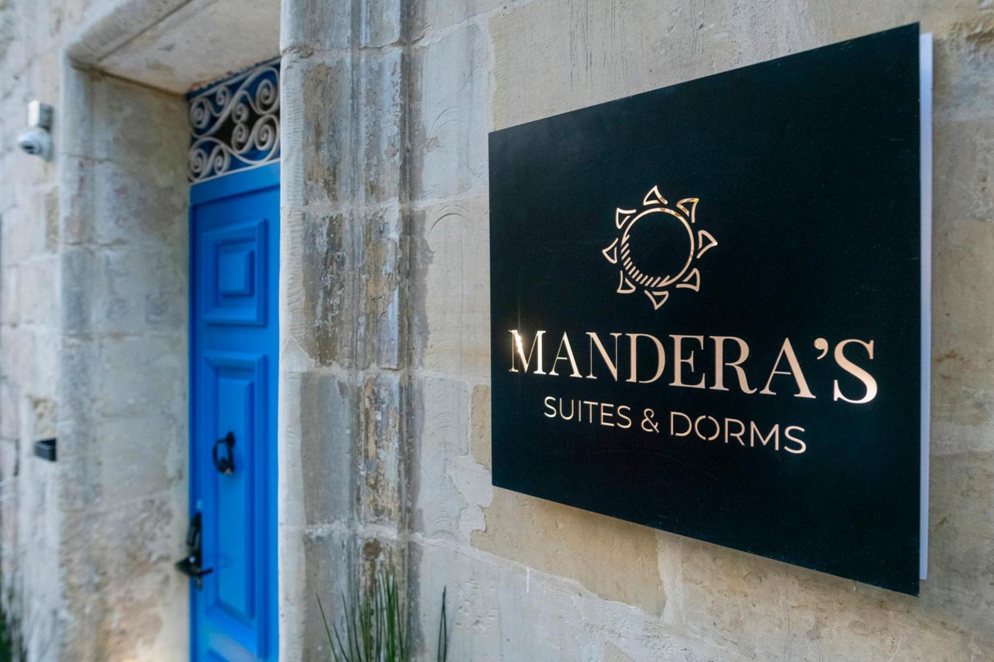 Mandera'S Boutique Suites & Dorms La Valette Extérieur photo